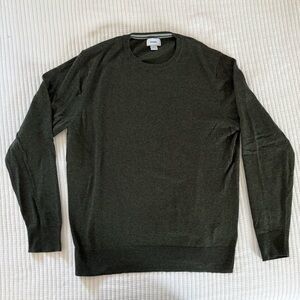 Old Navy Men's Forest Green Crewneck Sweater